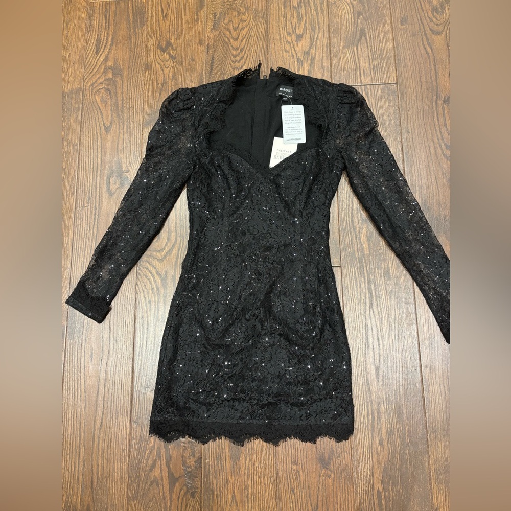 Aurora Sequin Lace Mini Dress in Black Bardot Women’s Size Small - Picture 5 of 8
